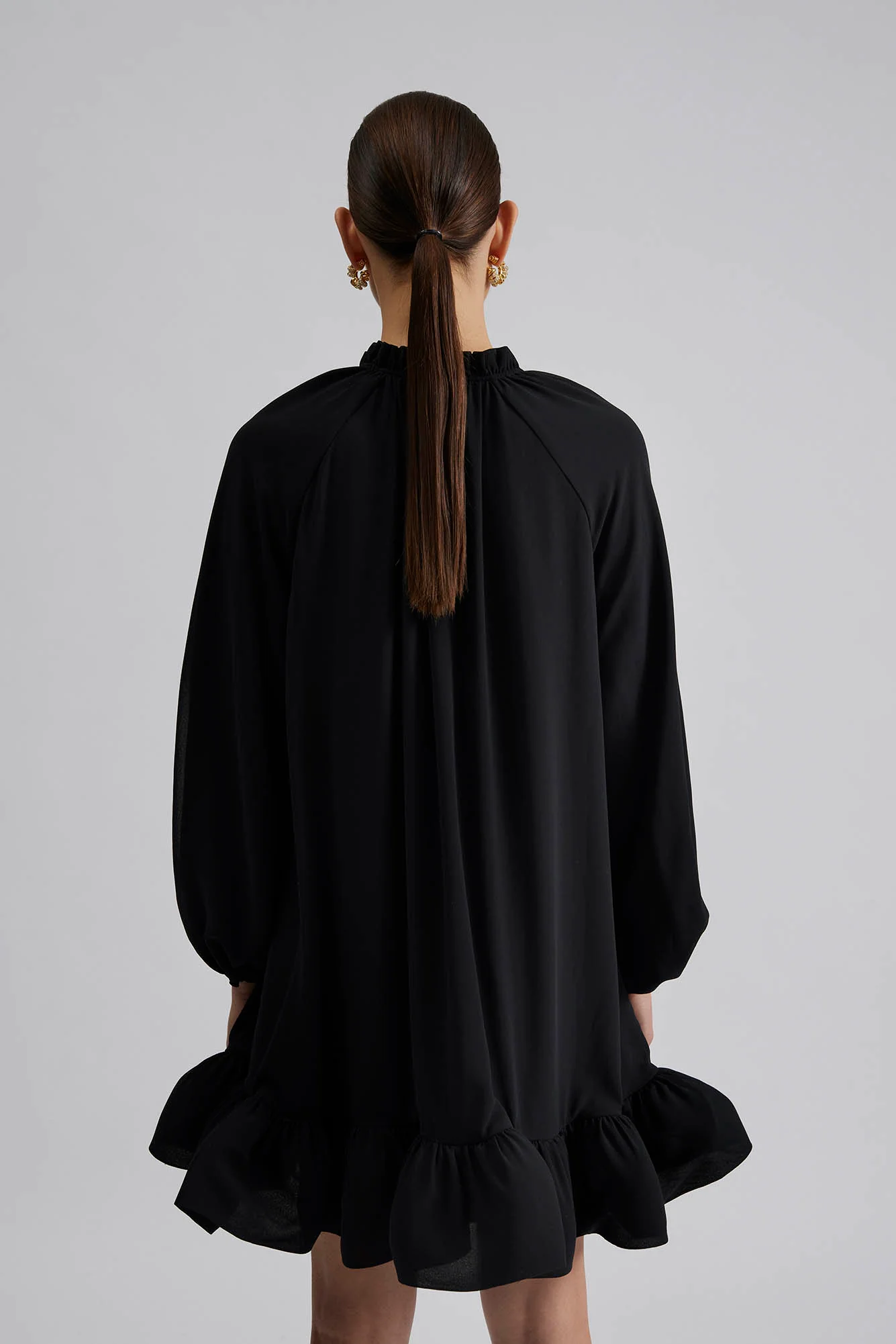 Alva frill detailed mini dress  Black - Image 4