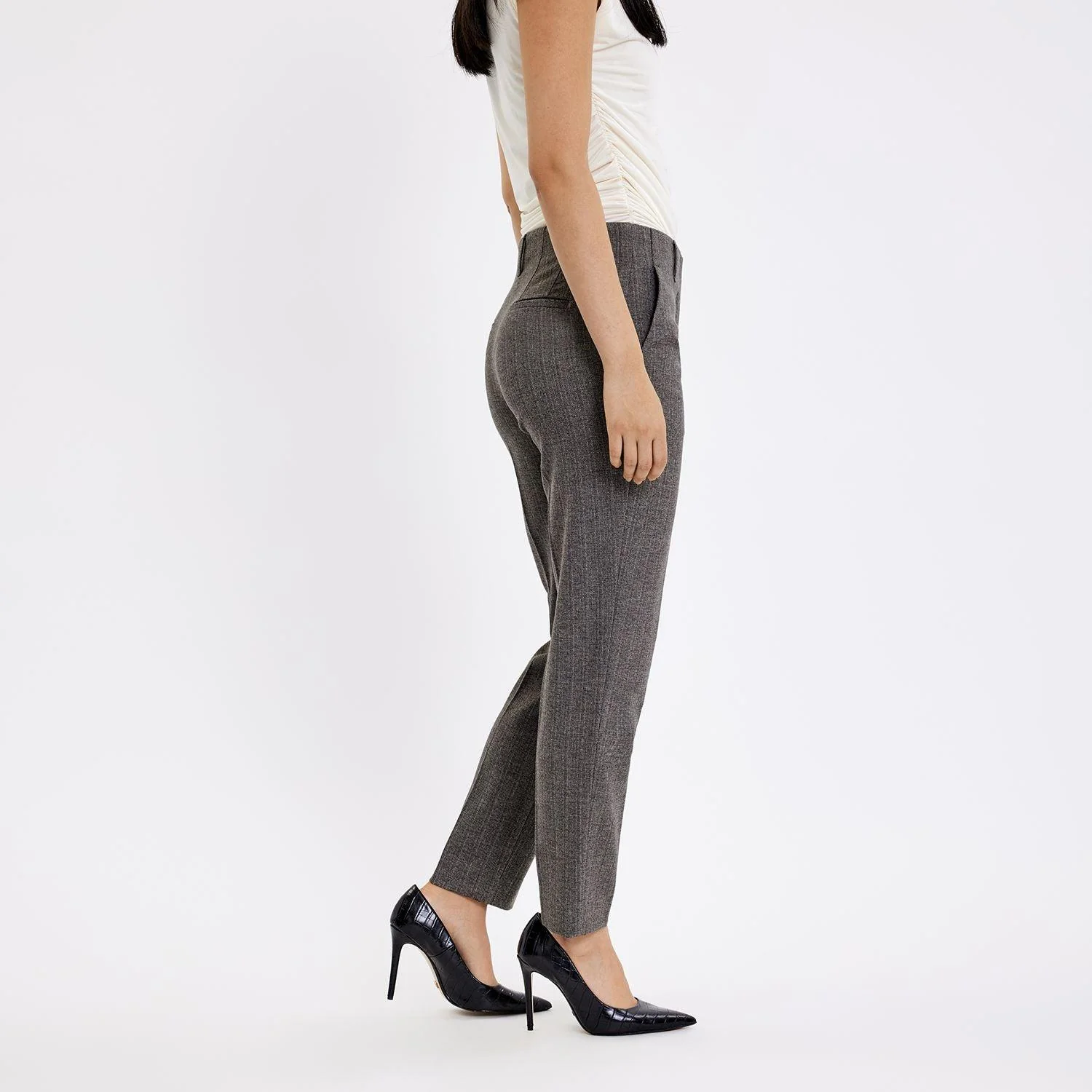 JuliaFV  Cool Taupe Melange - Image 4