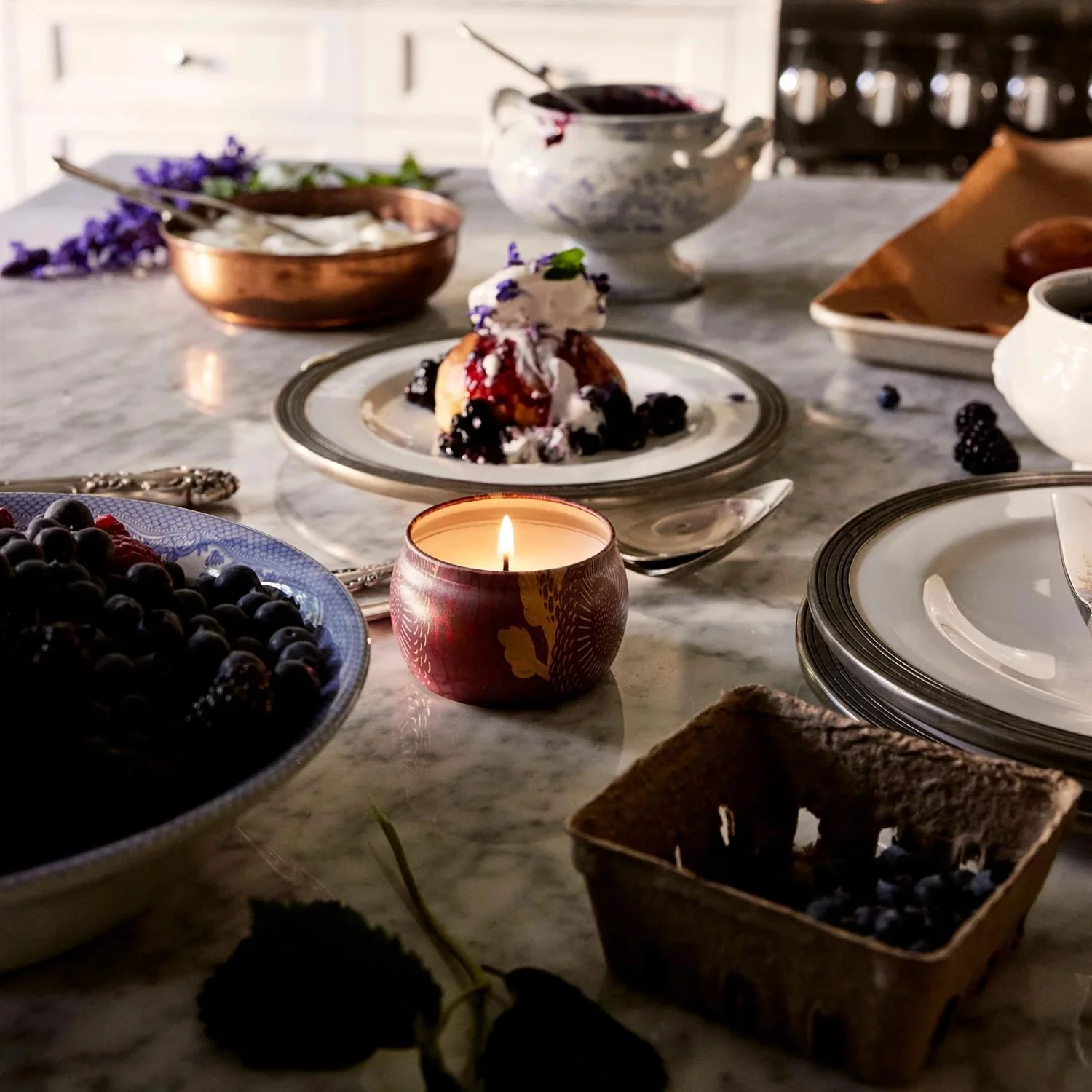 MINI TIN CANDLE Foraged Wildberry - Image 4