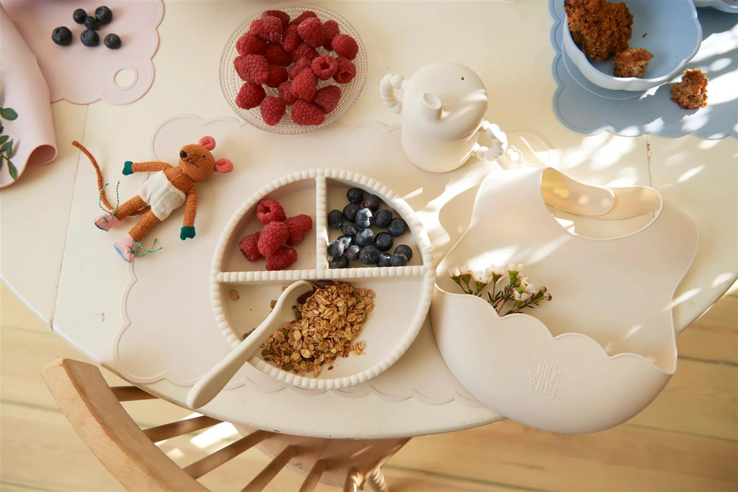 Bubble Dining Set  Cream - Image 4