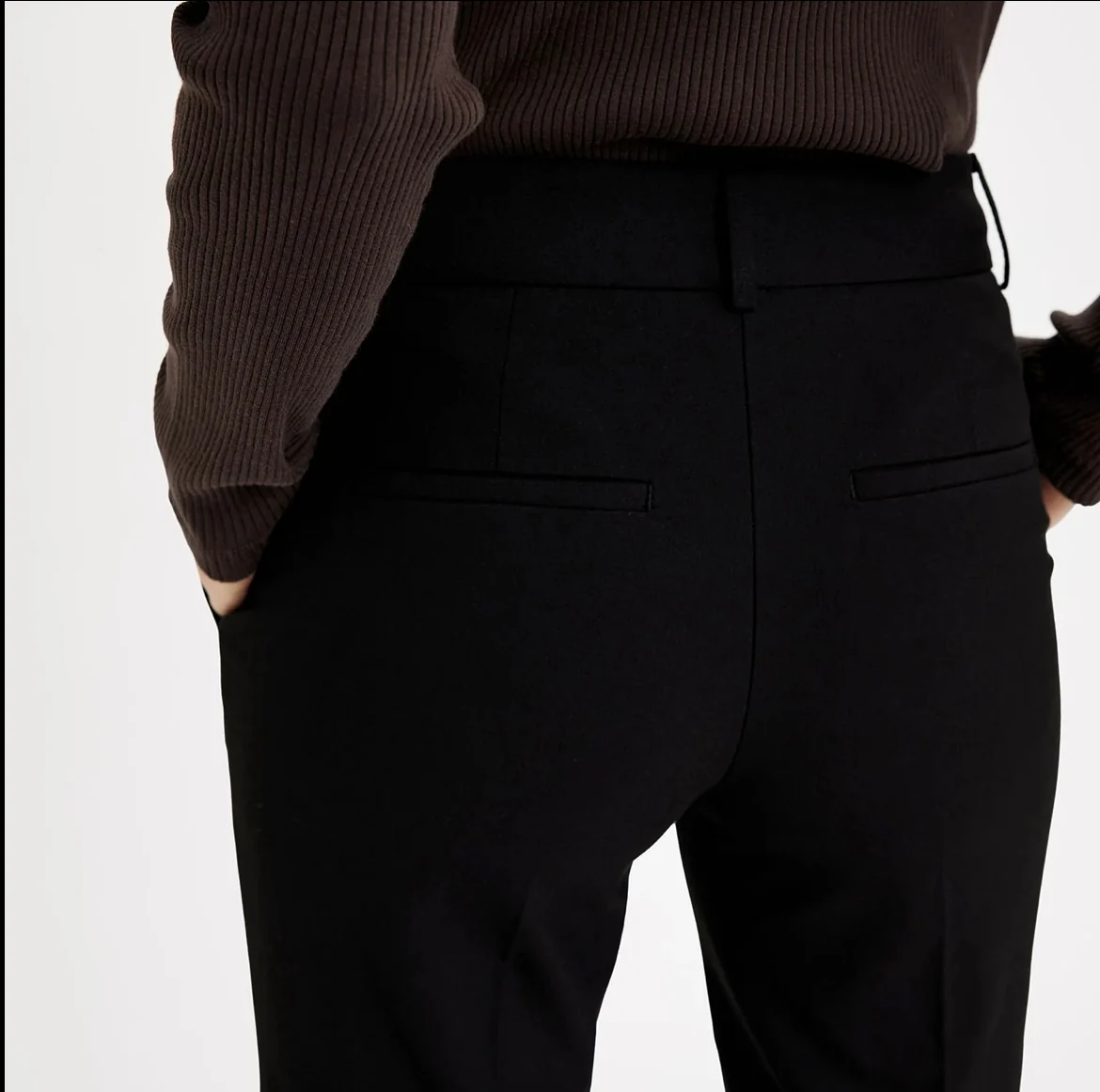 ClaraFV 285 REGULAR  Black - Image 3