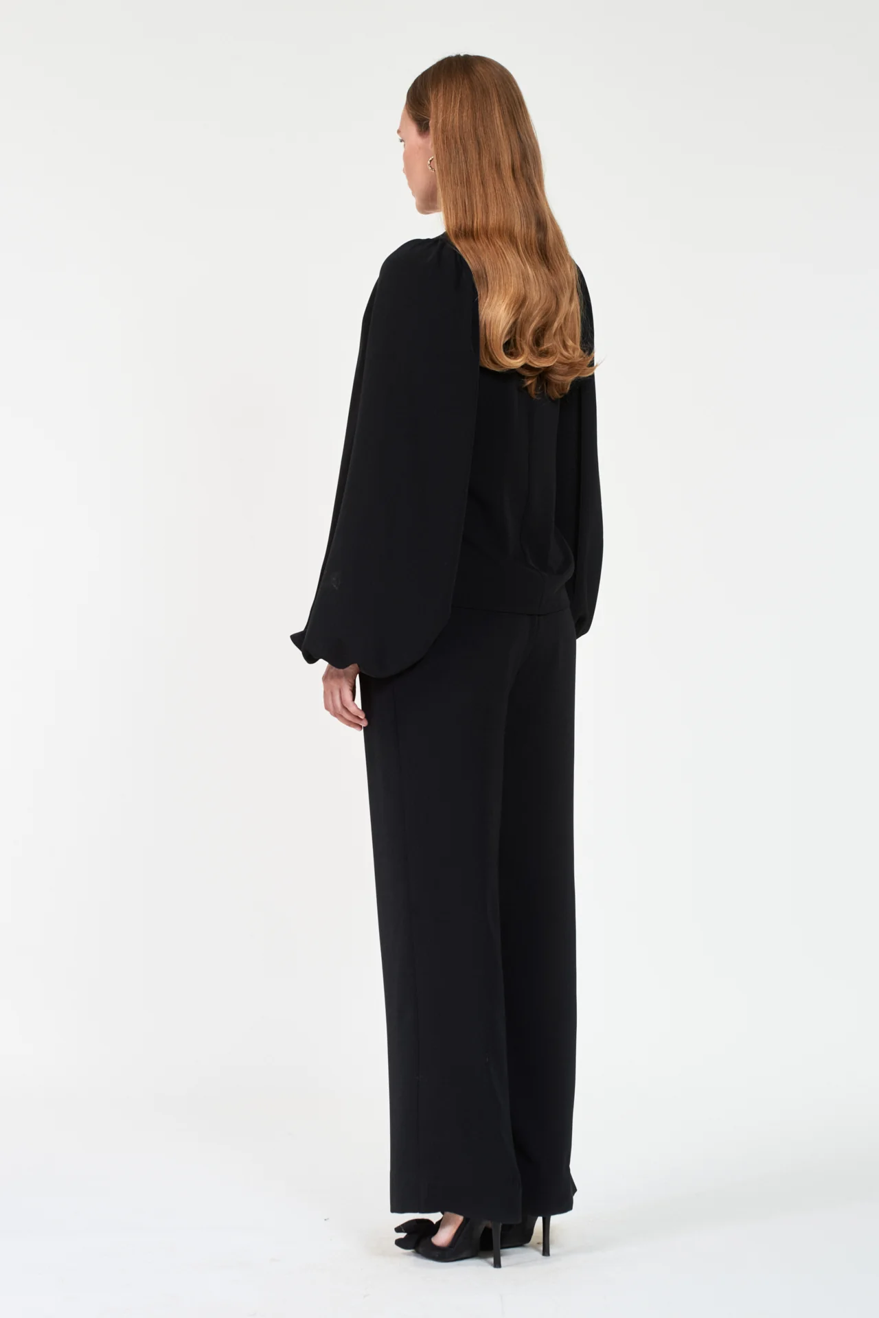 ASHI Crepe Black - Image 4
