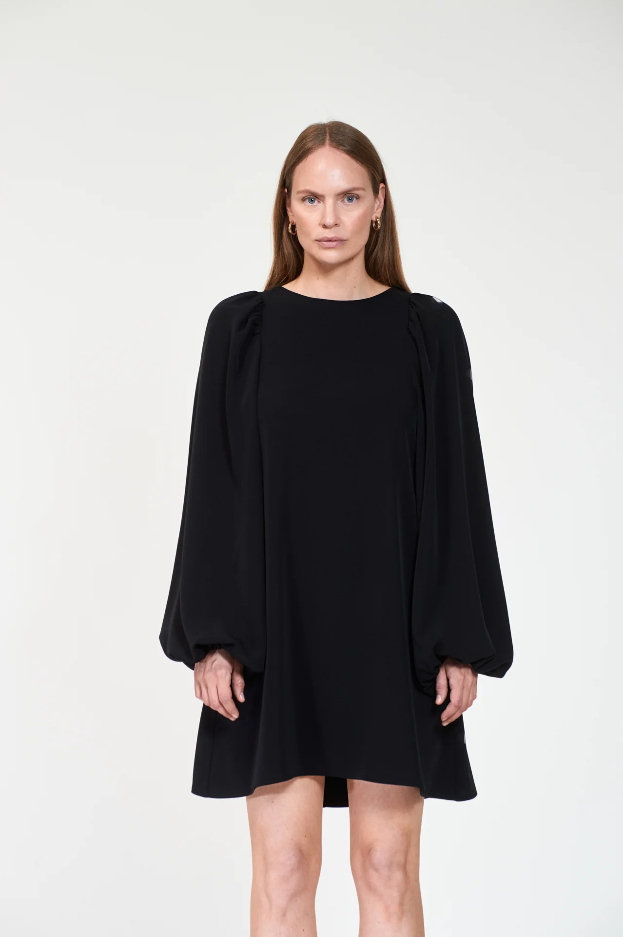 VALERIA Crepe  Black - Image 8