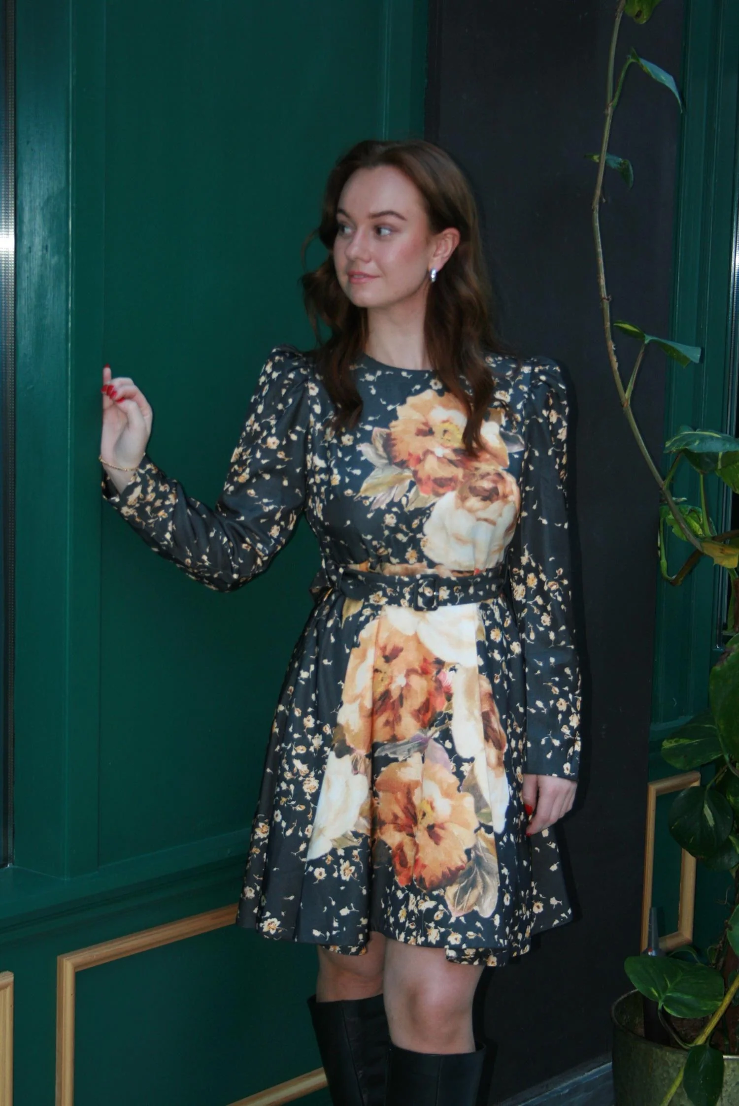TAILORED SATIN BELT DRESS  Black Rose