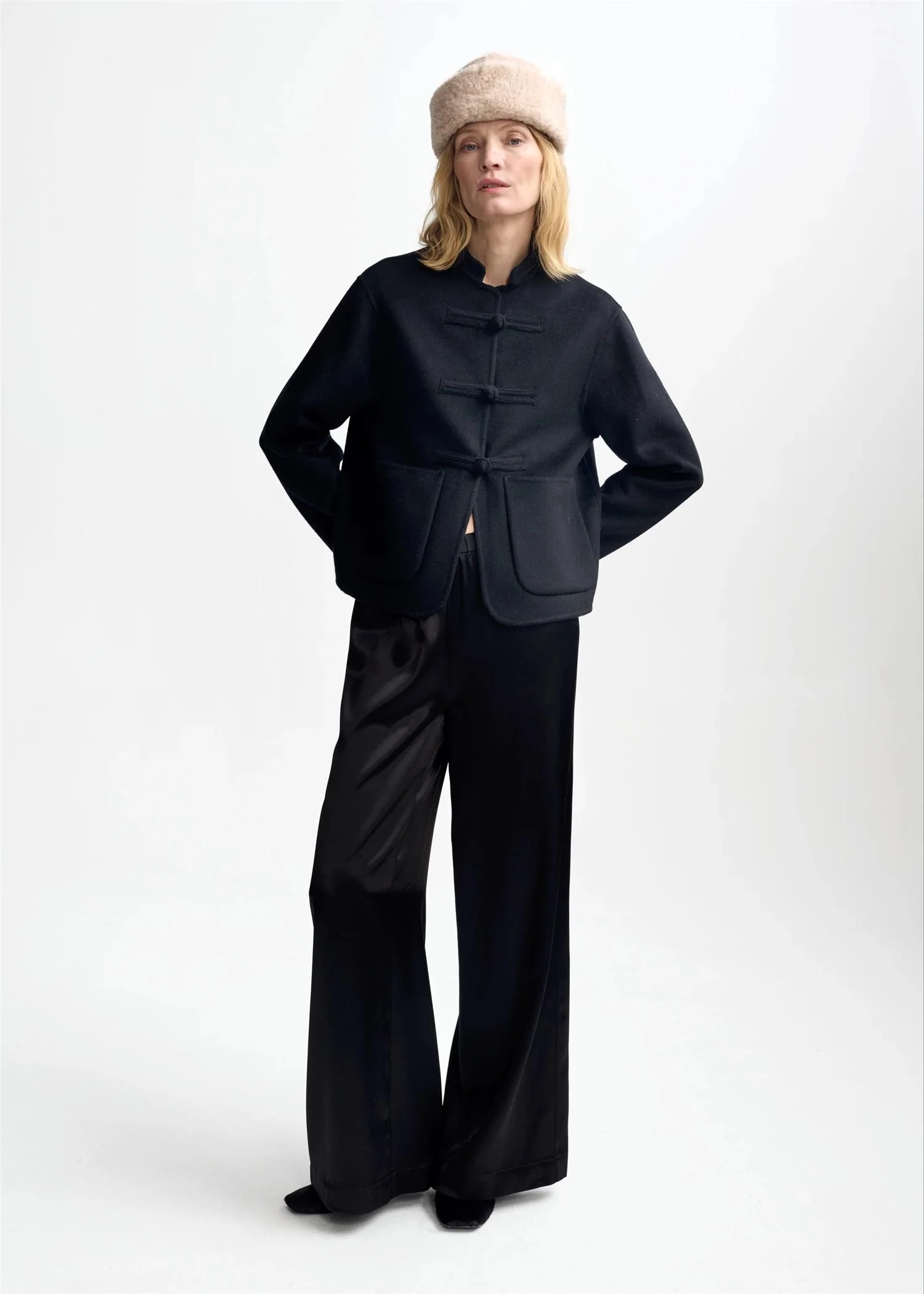 Vesper Viscose Trouser Black - Image 2