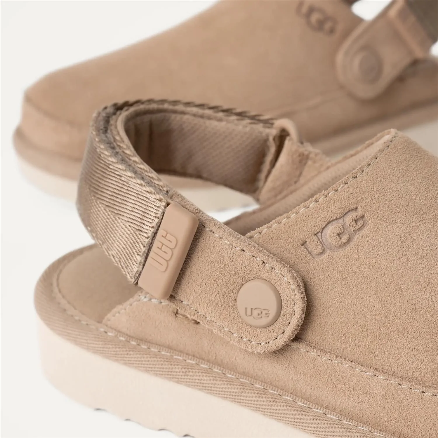 K Goldenstar Clog  Sand - Image 3