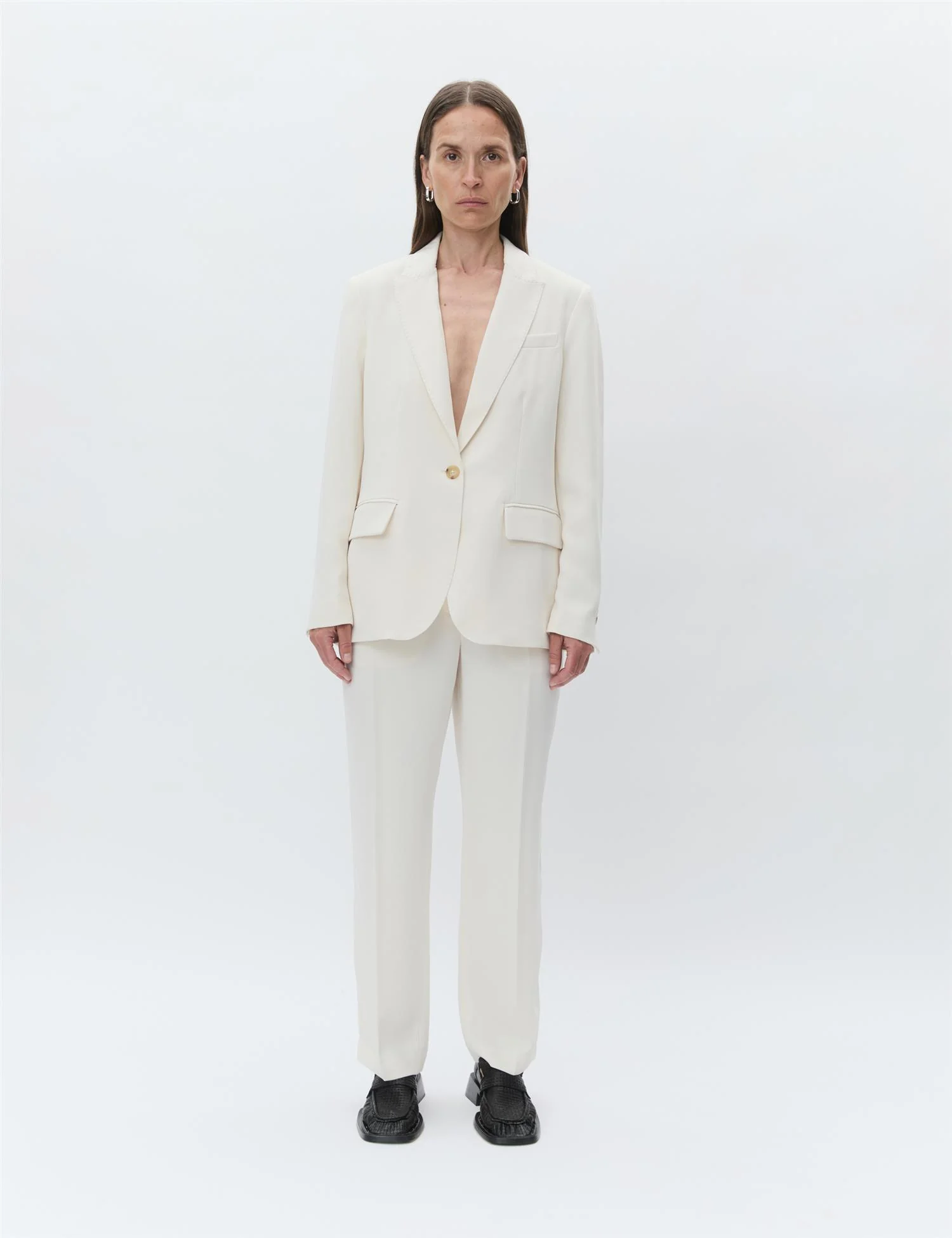 Hector  Ivory Shade - Image 2