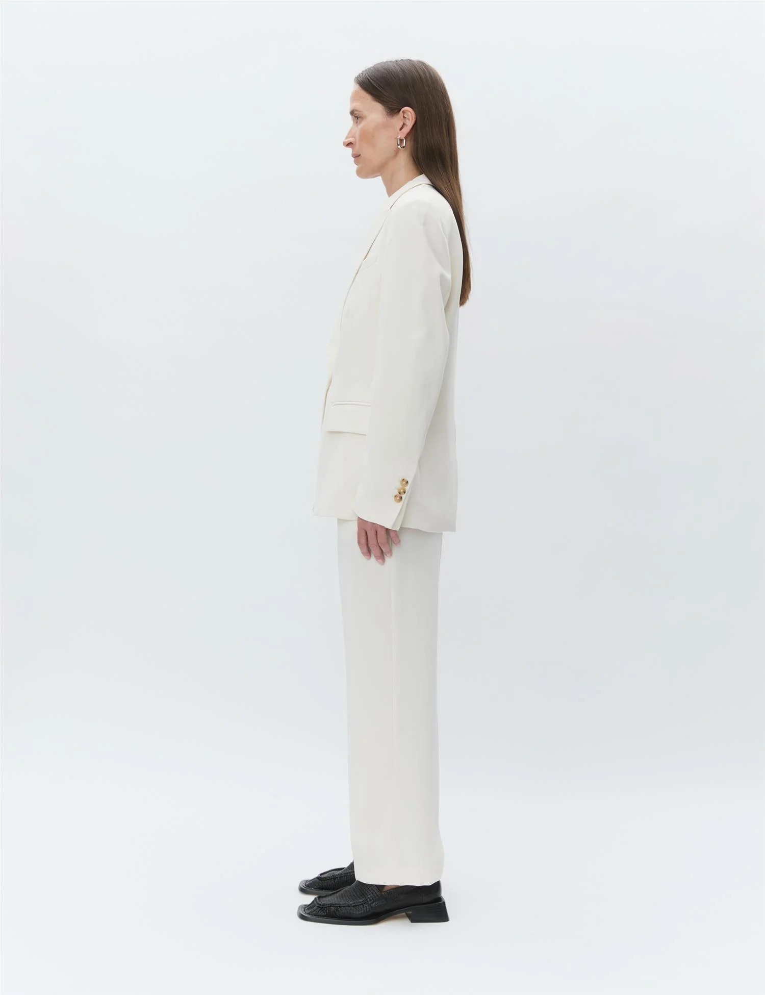 Hector  Ivory Shade - Image 3