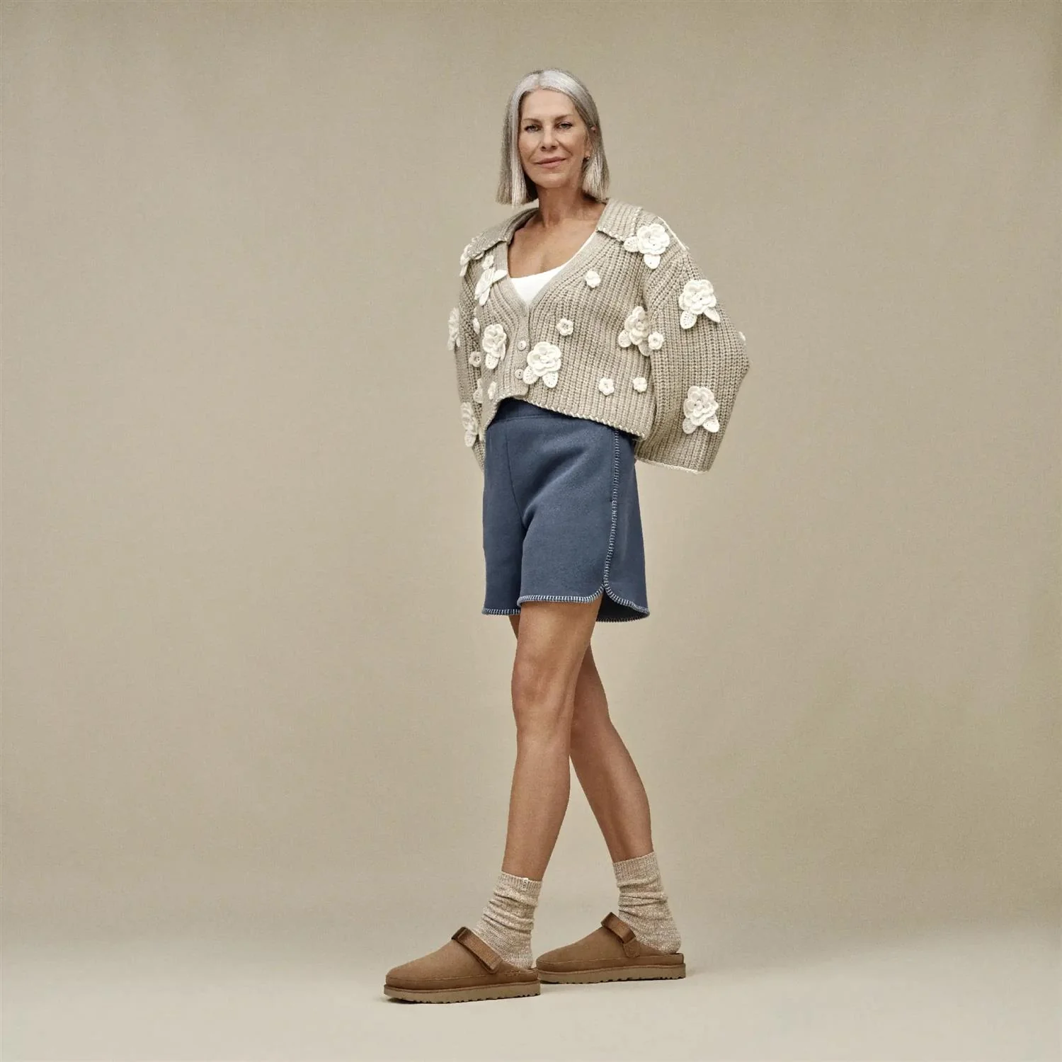 W Goldenstar Clog  Chestnut - Image 3