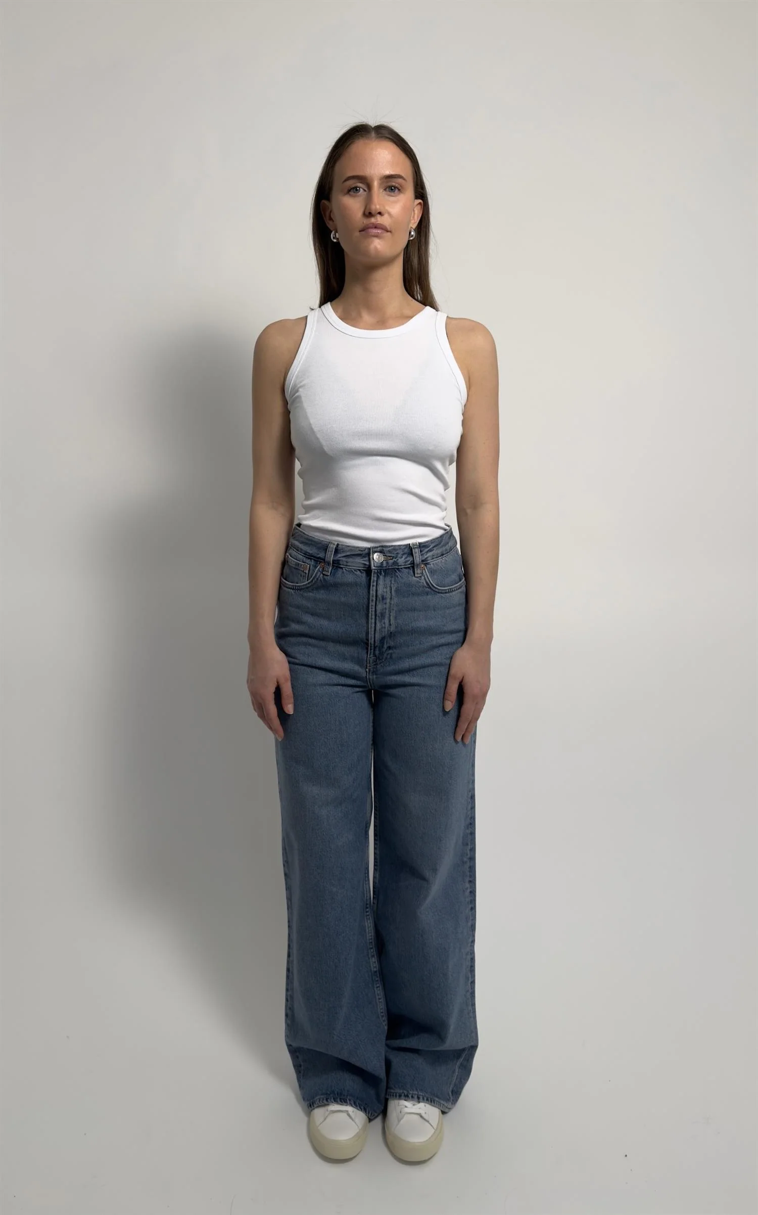 Alexo Tank White - Image 6