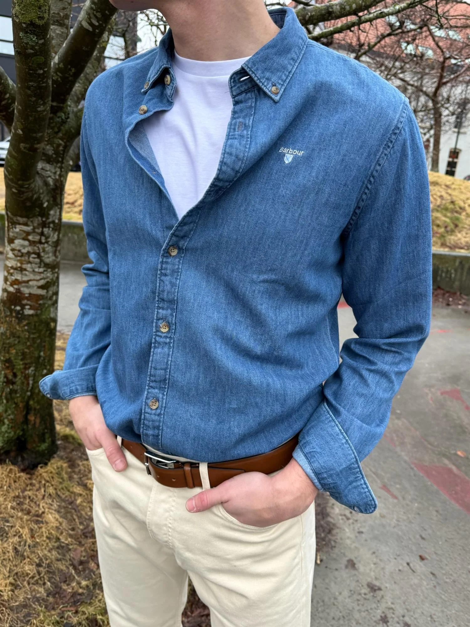 Barbour Crest Shirt Chambray - Image 7