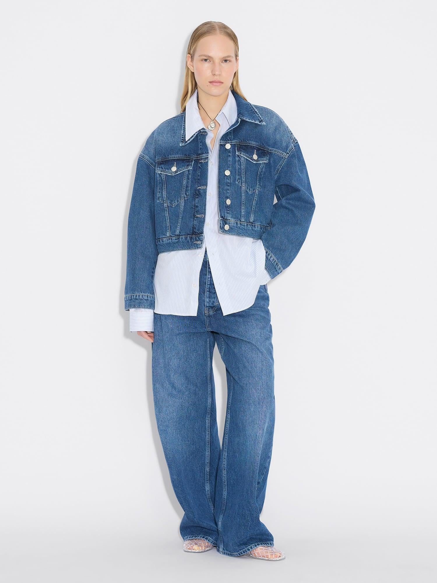 W Cropped Denim Jacket  Blue - Image 4