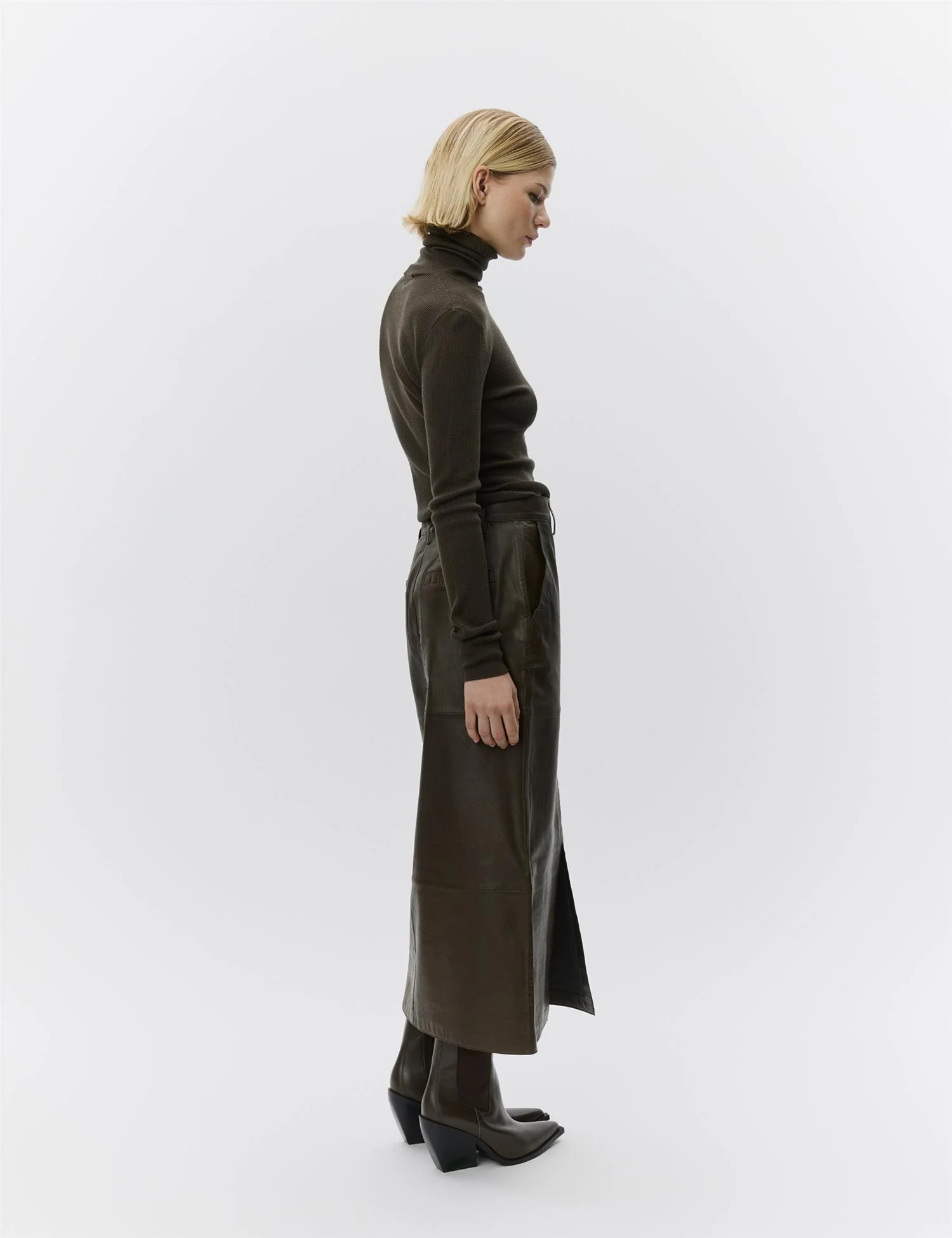 ANNA - LEATHER CONTEMPORARY  Wren - Image 2