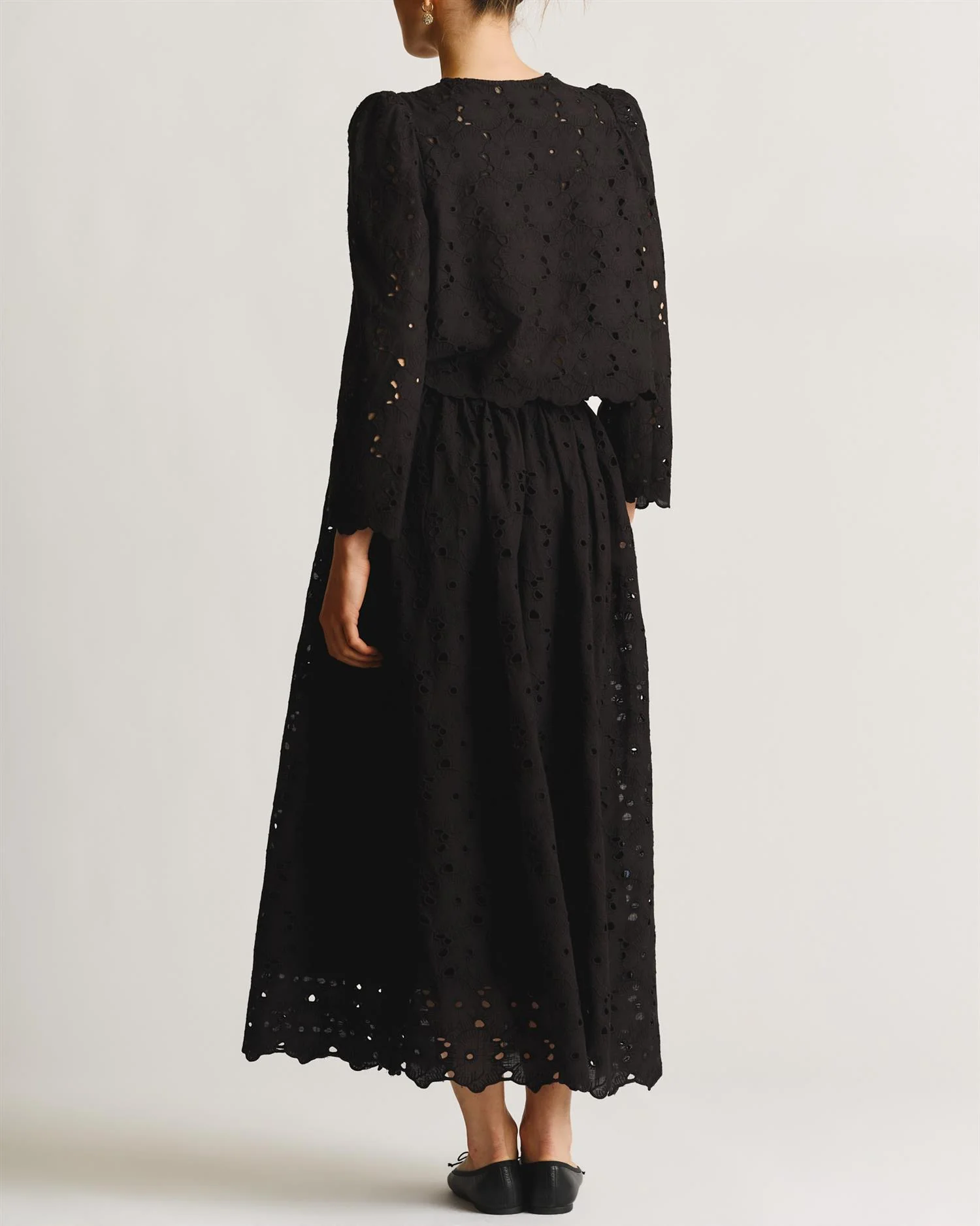 Broderie Anglaise Skirt  Black - Image 4