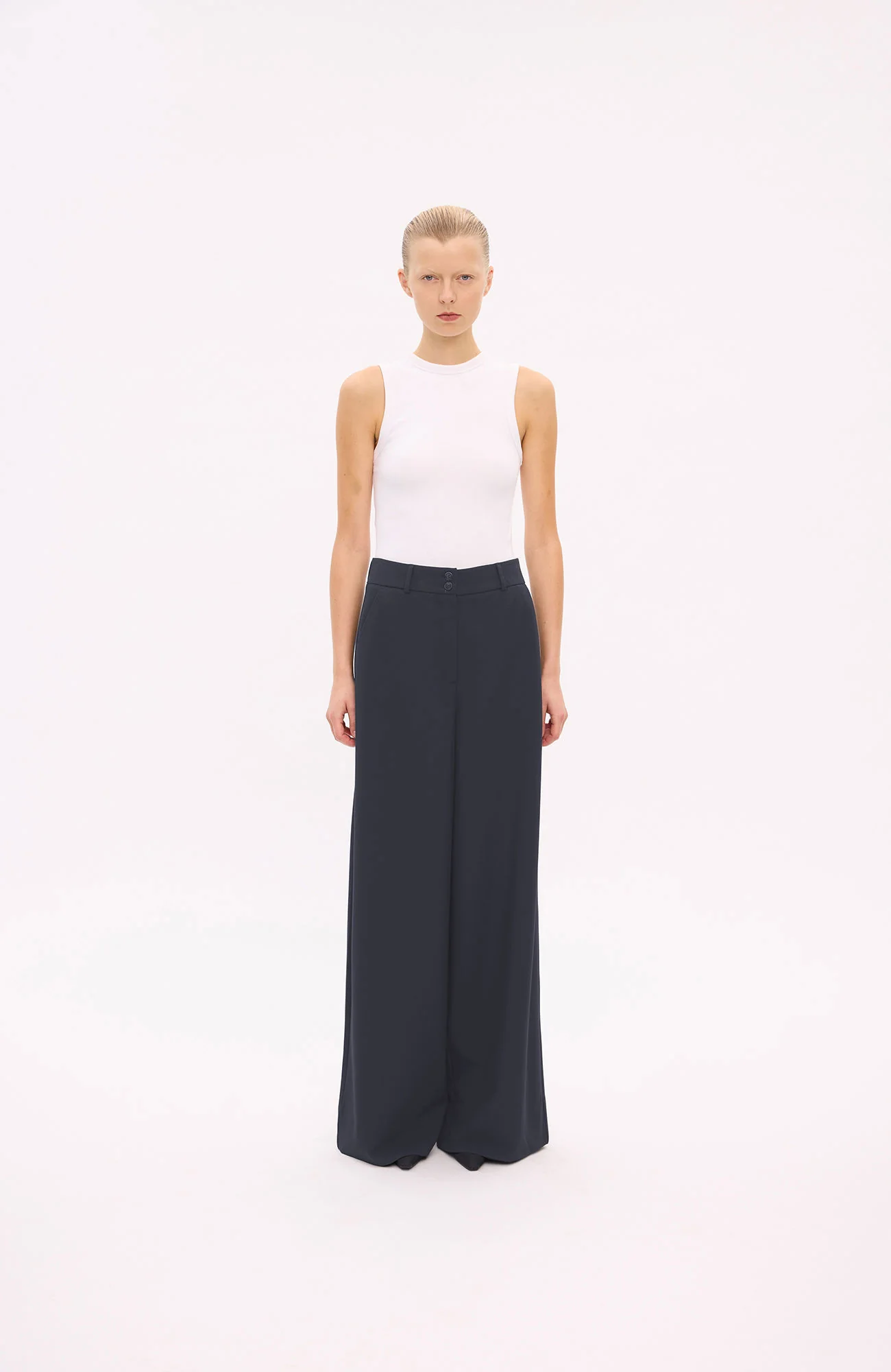 Laurafv 285  Navy - Image 3