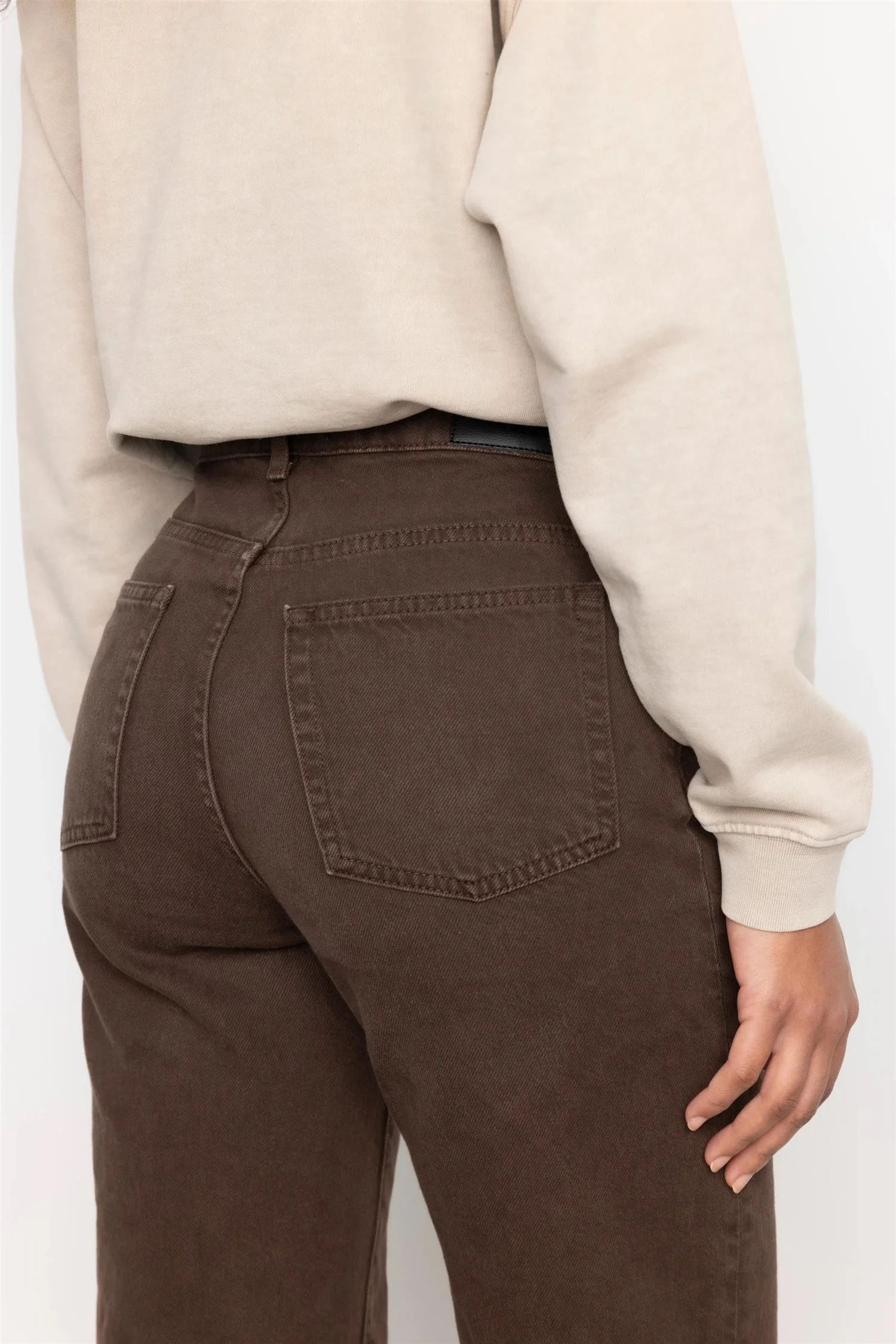 Billie  Dark Brown - Image 6