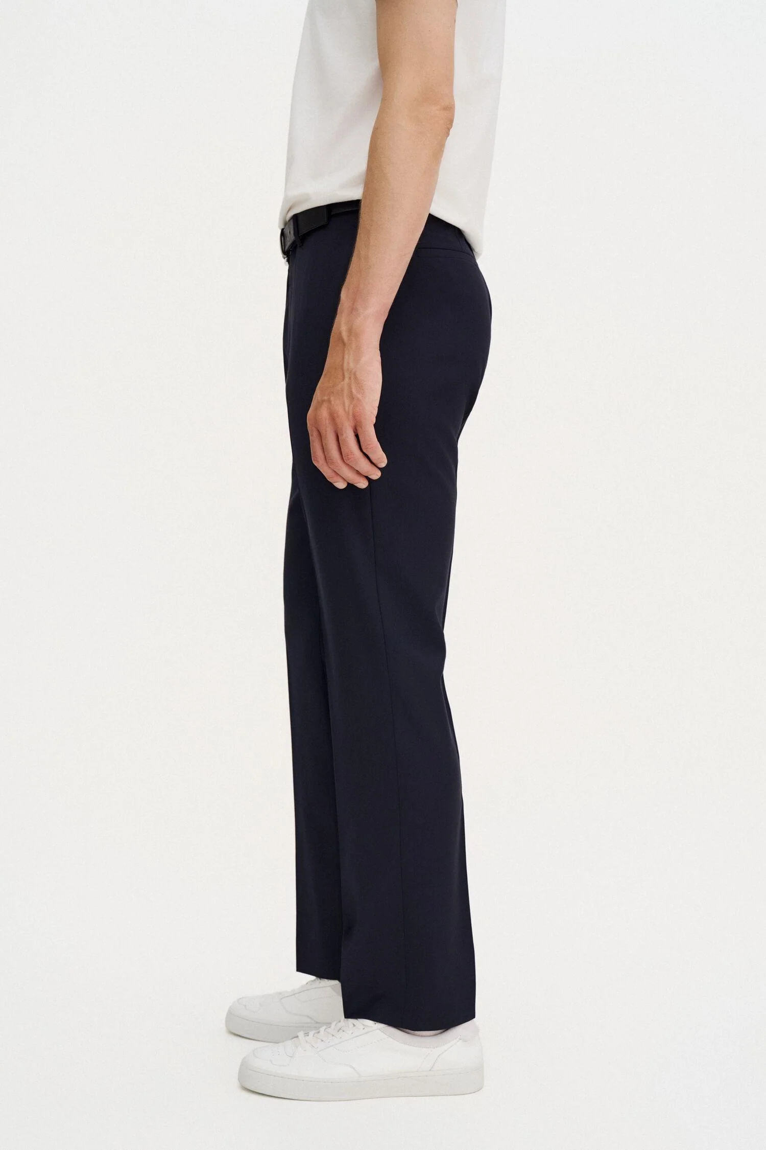 slim tapered wool trousers  Dark Navy - Image 3