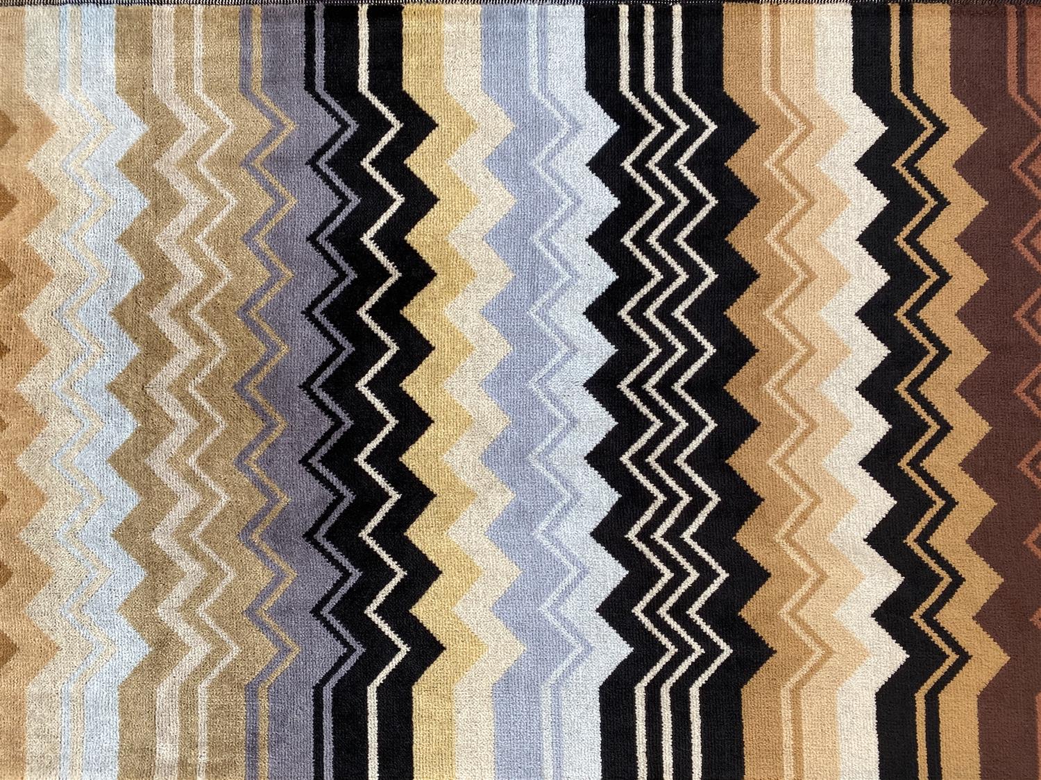 GIACOMO HAND TOWEL 160 - Image 4
