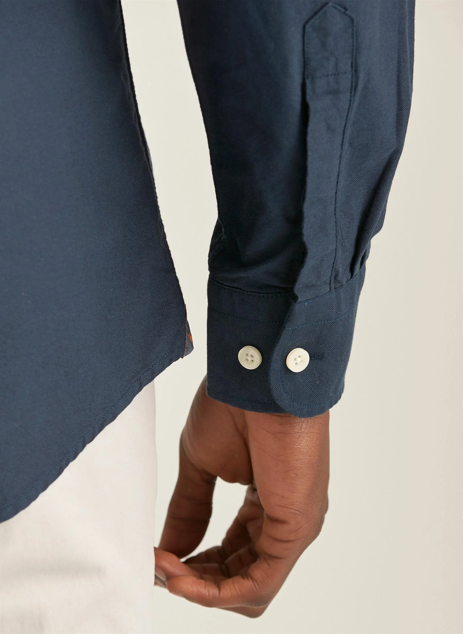 OXFORD BUTTON DOWN  Navy - Image 4