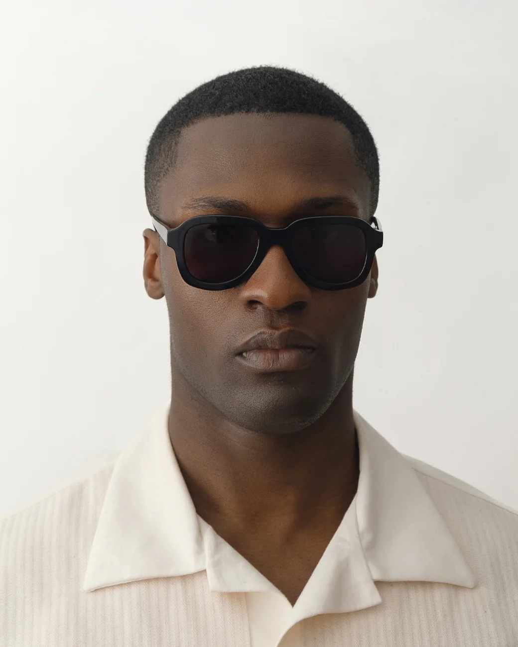 PASCAL  Black Black - Image 4