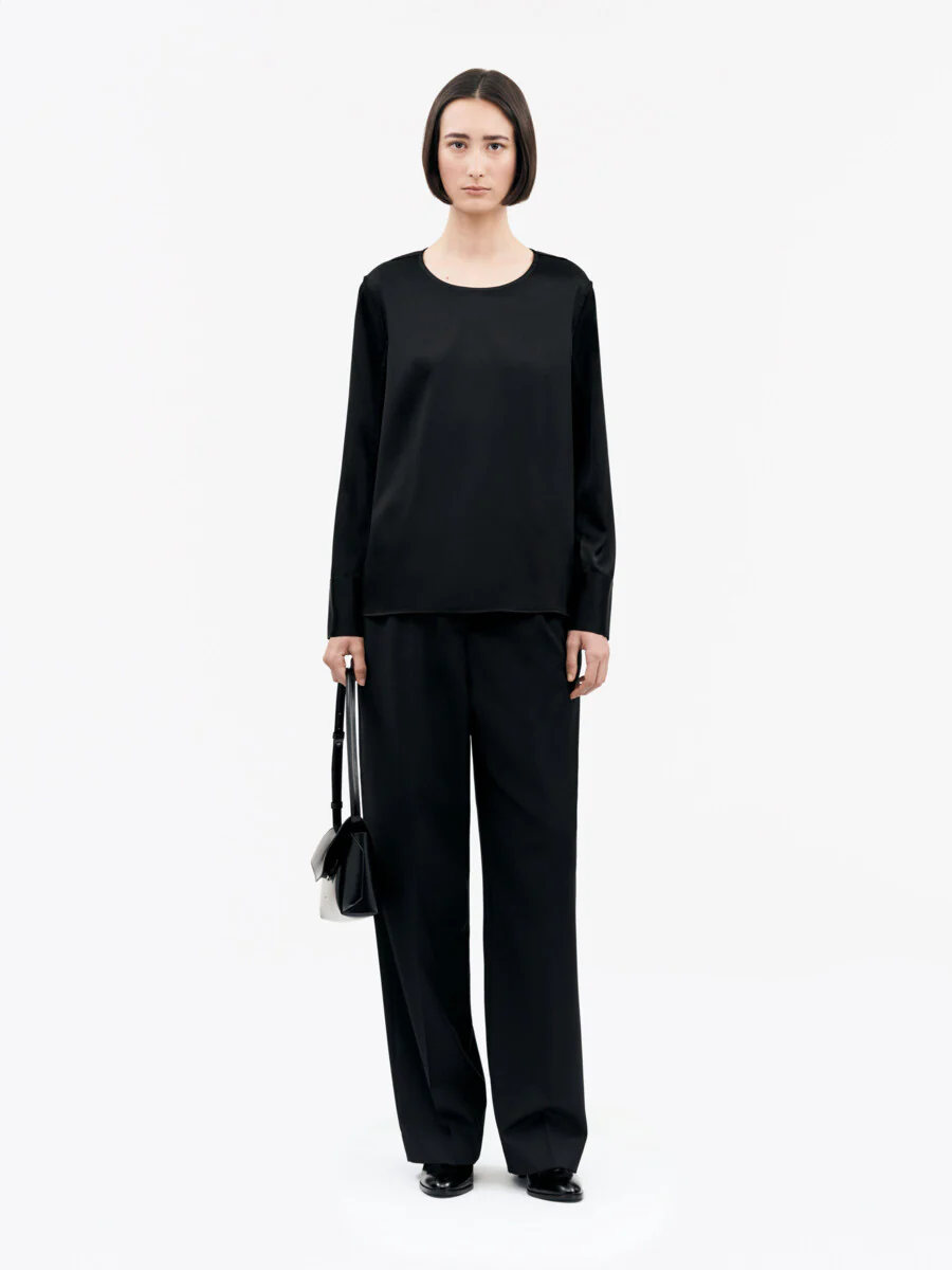 HELKA  Black - Image 4